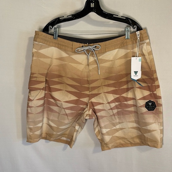 HUK Jabber 18.5" Boardshort VIssla Size 38 NEW - Picture 2 of 6